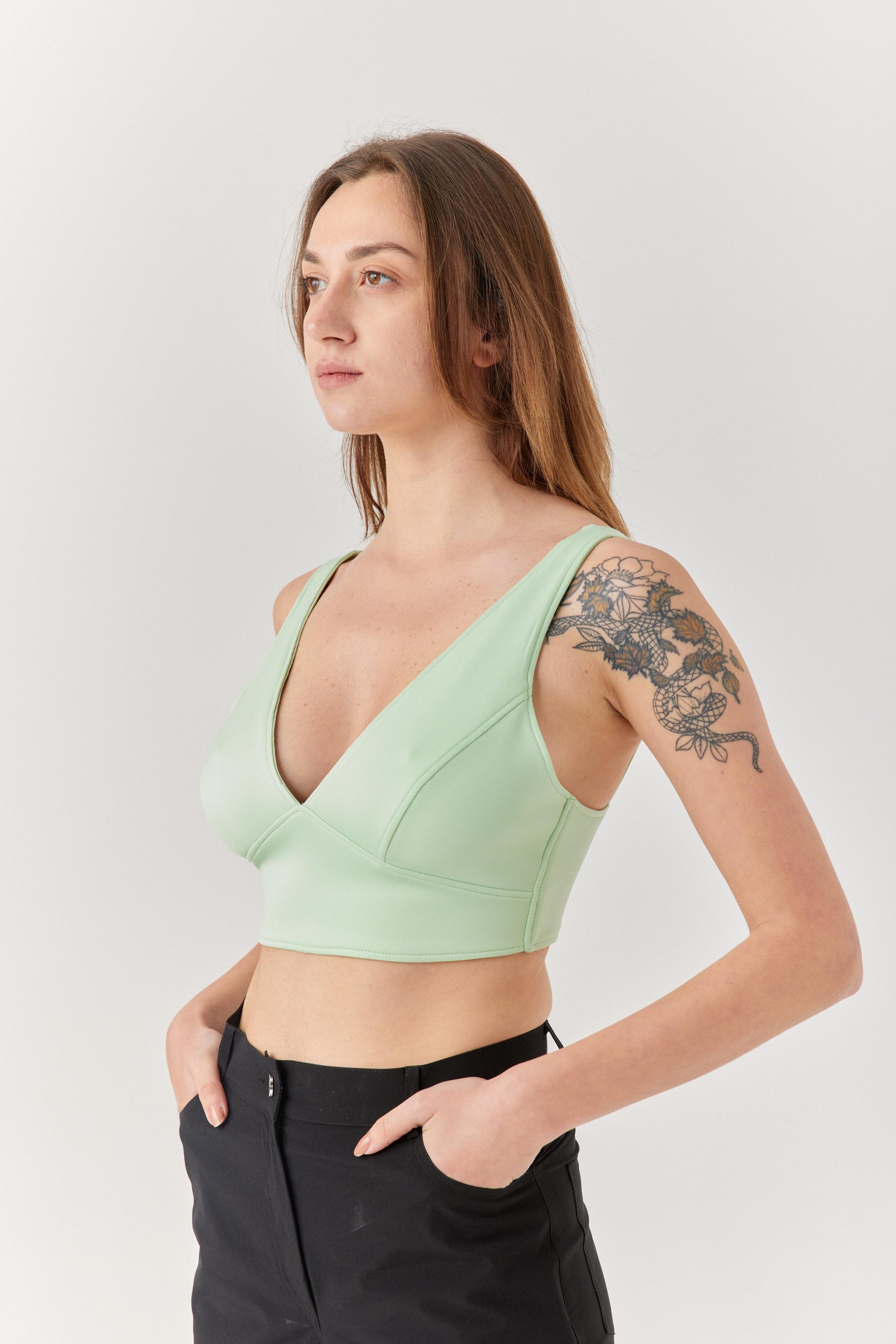 Yeşil Göğüs Dekolteli Bra.