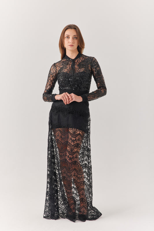 Siyah Şortlu Dantel Etek.